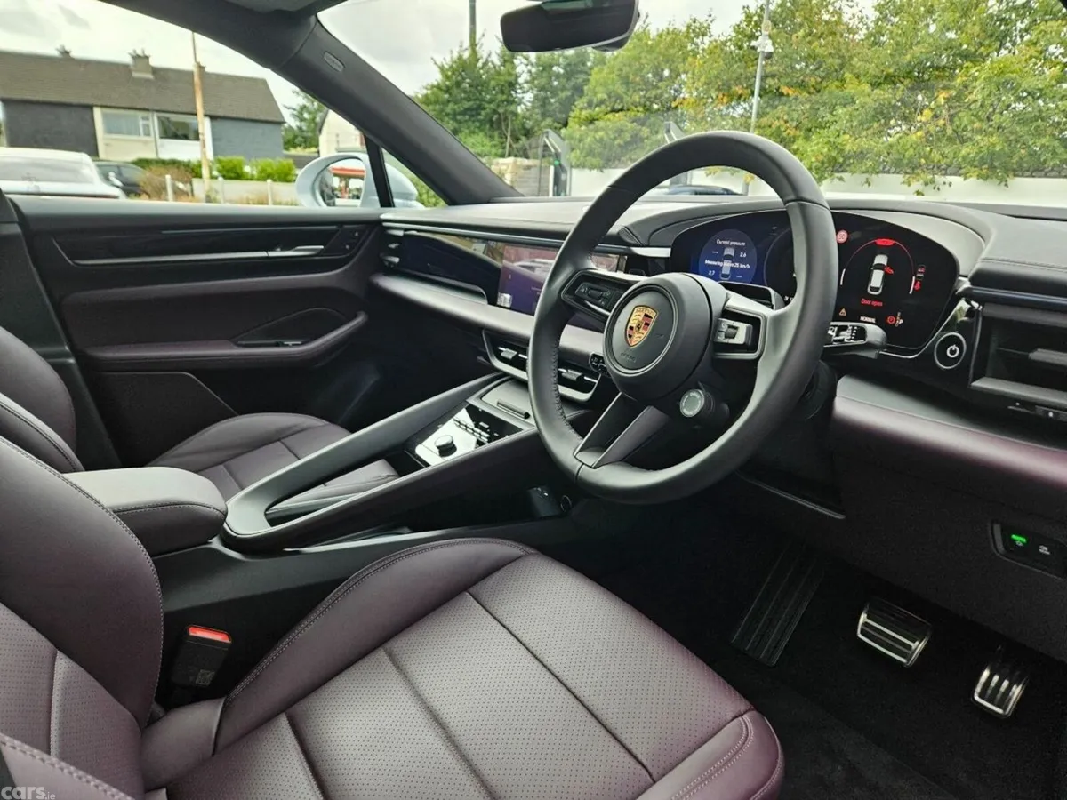 Porsche Macan SUV, Electric, 2026, Grey