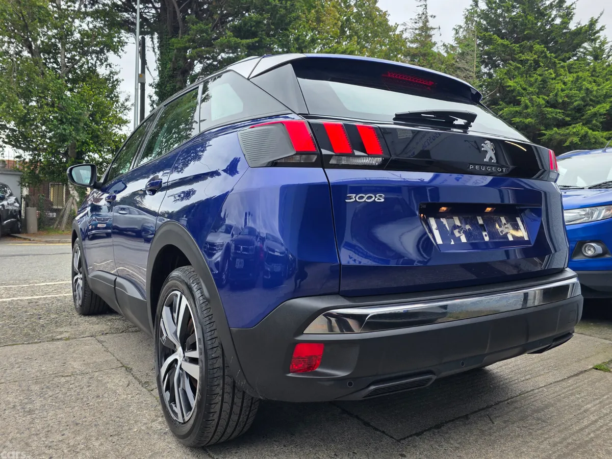 Peugeot 3008 SUV, Petrol, 2019, Blue