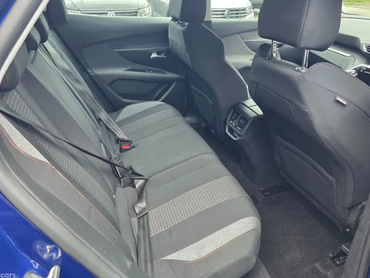 Peugeot 3008 SUV, Petrol, 2019, Blue