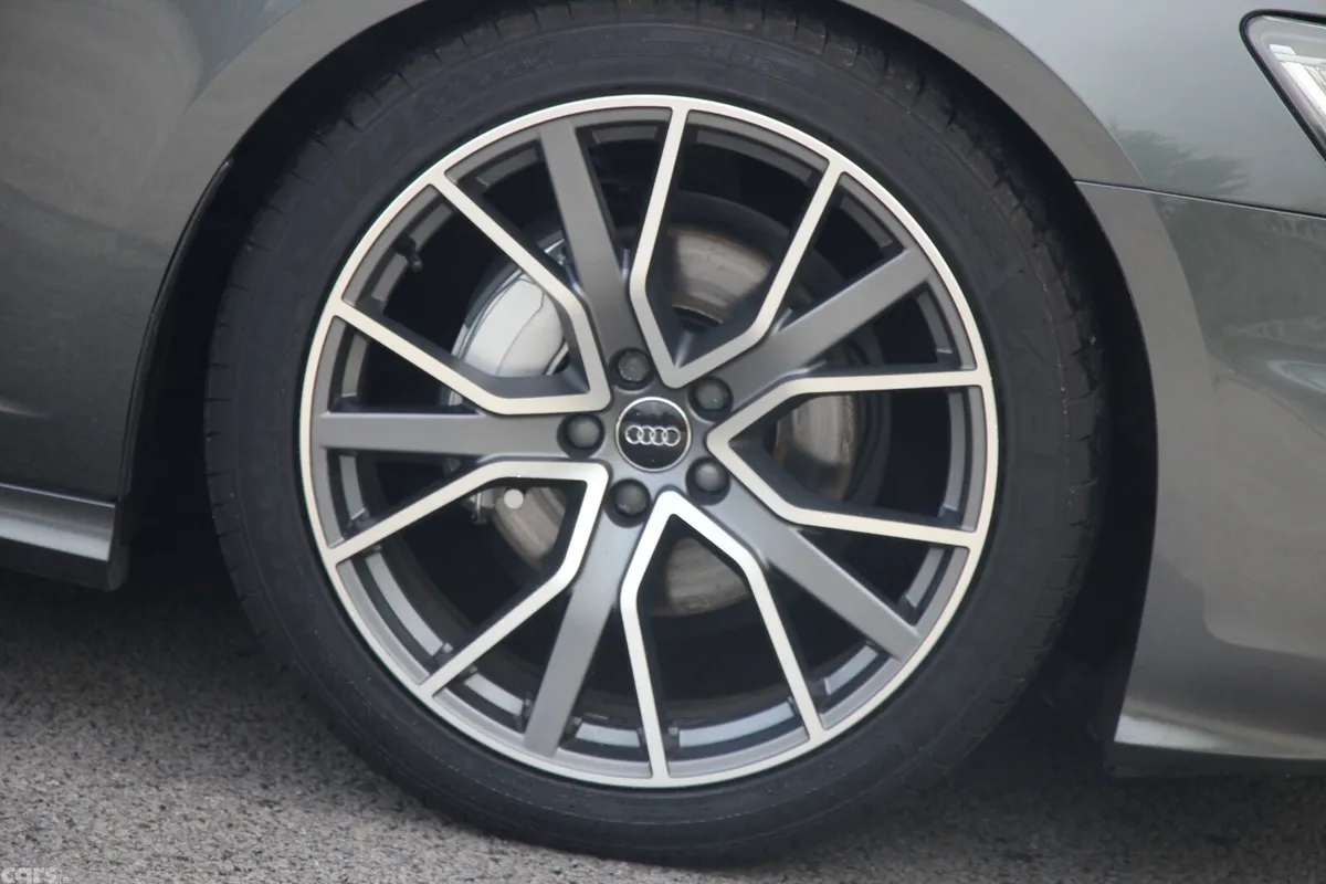 Audi A6 Estate, Diesel, 2022, Grey
