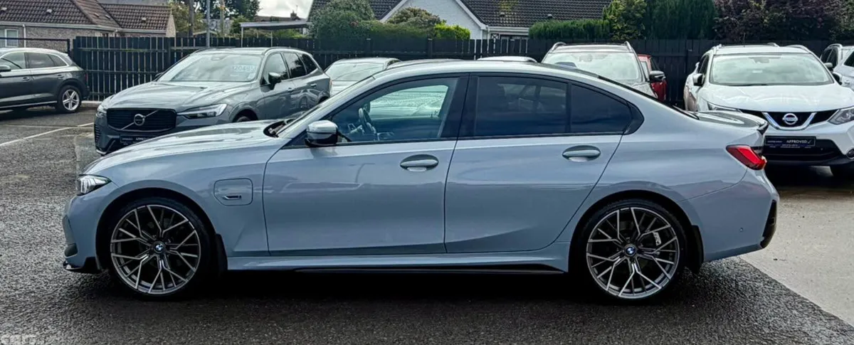 BMW 3-Series Saloon, Petrol Hybrid, 2023, Grey