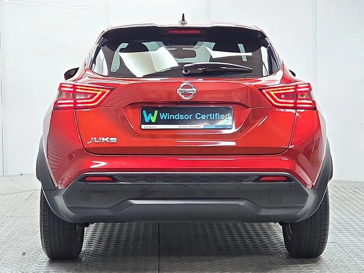 Nissan Juke SUV, Petrol, 2022, Red