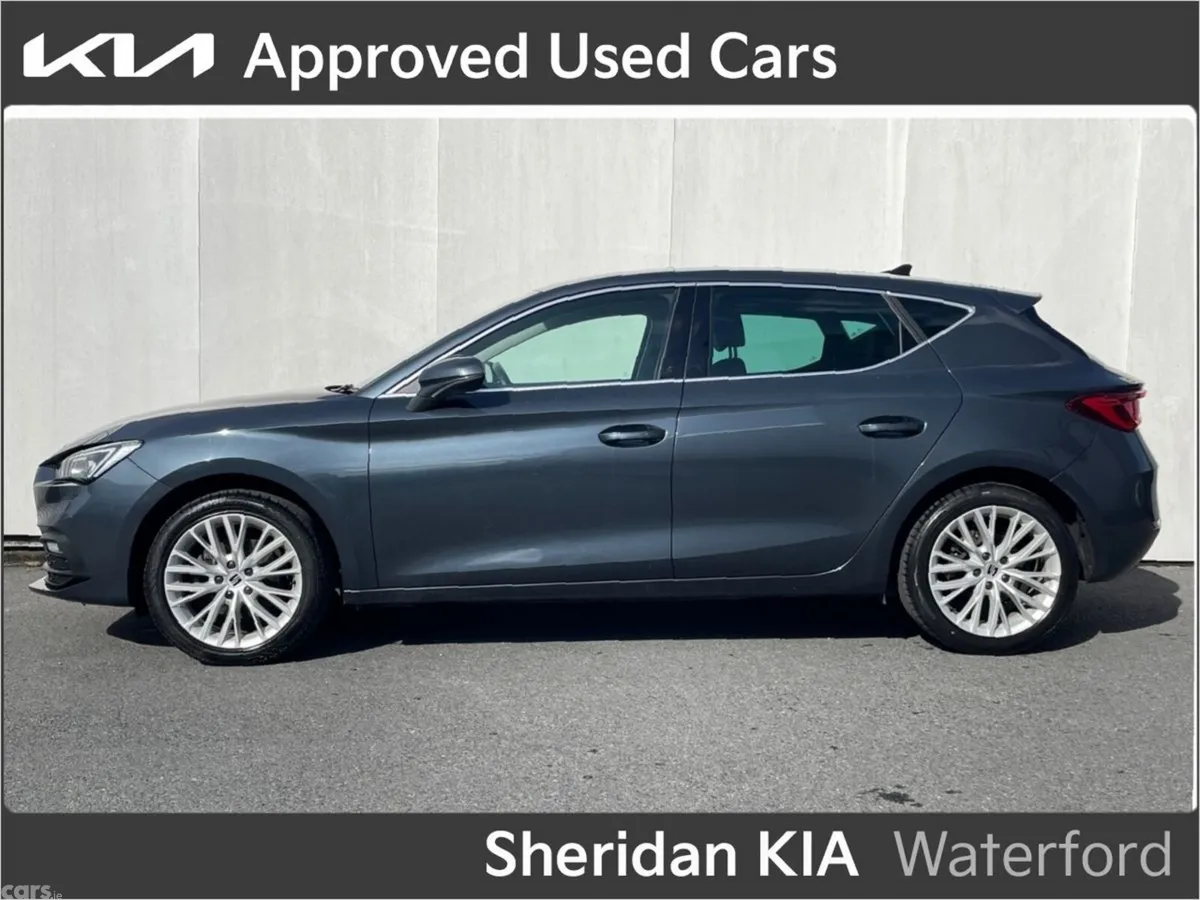 SEAT Leon Estate, Petrol, 2020, Grey