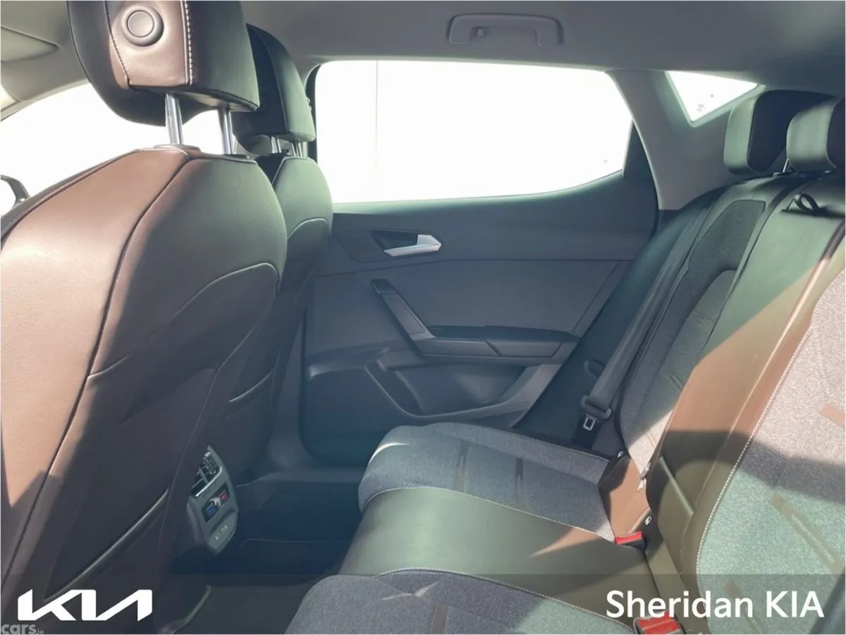 SEAT Leon Estate, Petrol, 2020, Grey