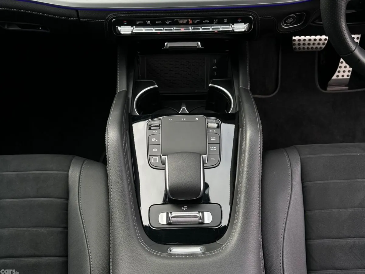Mercedes-Benz GLE SUV, Petrol Plug-in Hybrid, 2025, Grey