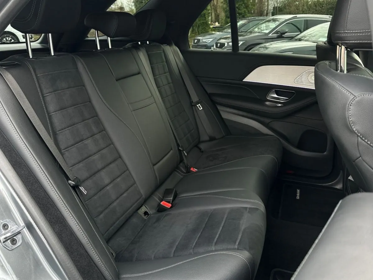 Mercedes-Benz GLE SUV, Petrol Plug-in Hybrid, 2025, Grey