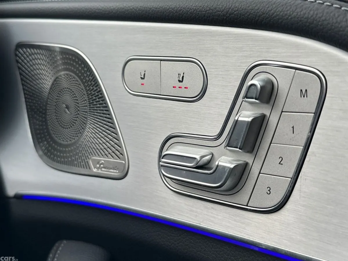 Mercedes-Benz GLE SUV, Petrol Plug-in Hybrid, 2025, Grey
