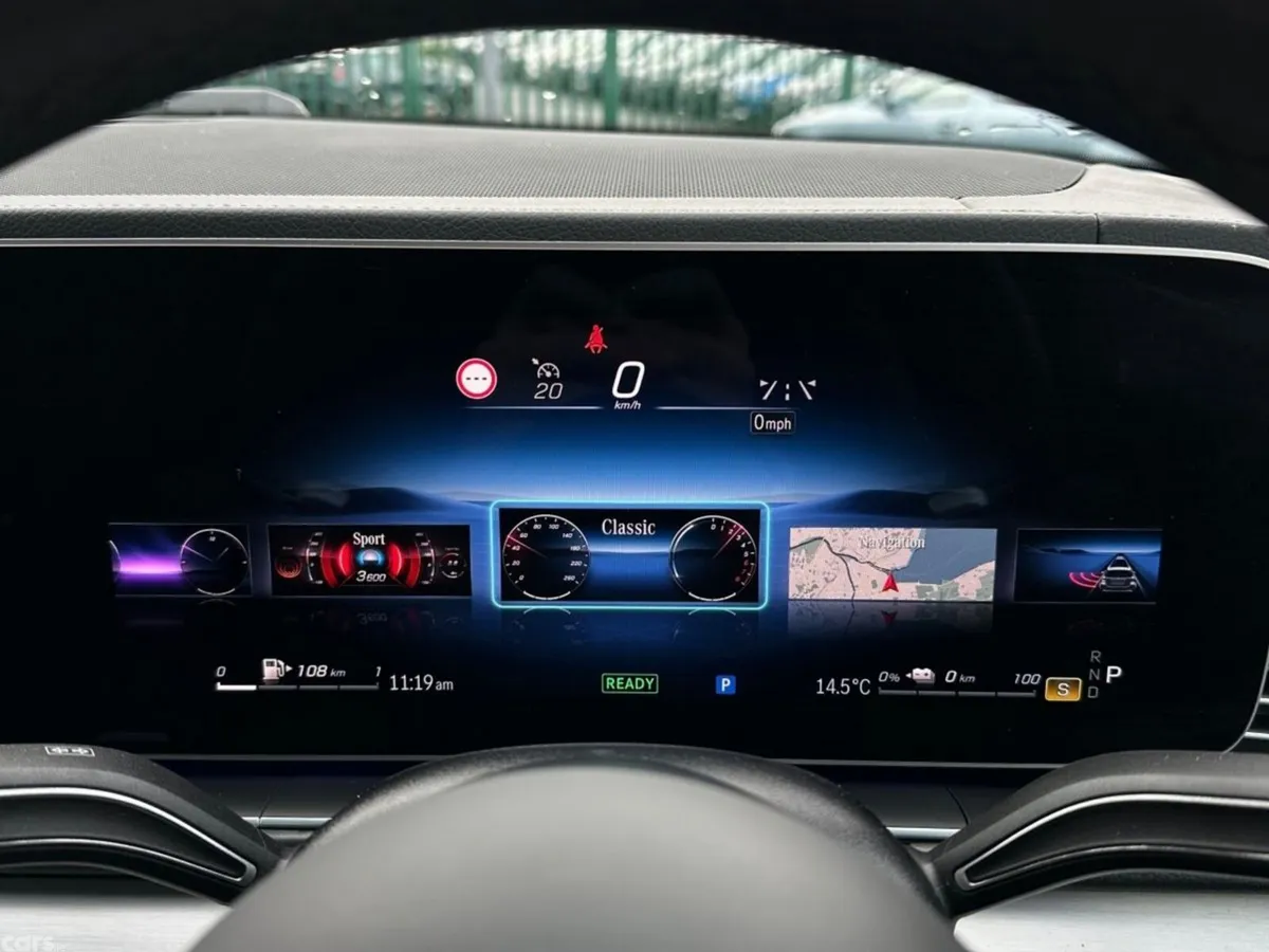 Mercedes-Benz GLE SUV, Petrol Plug-in Hybrid, 2025, Grey
