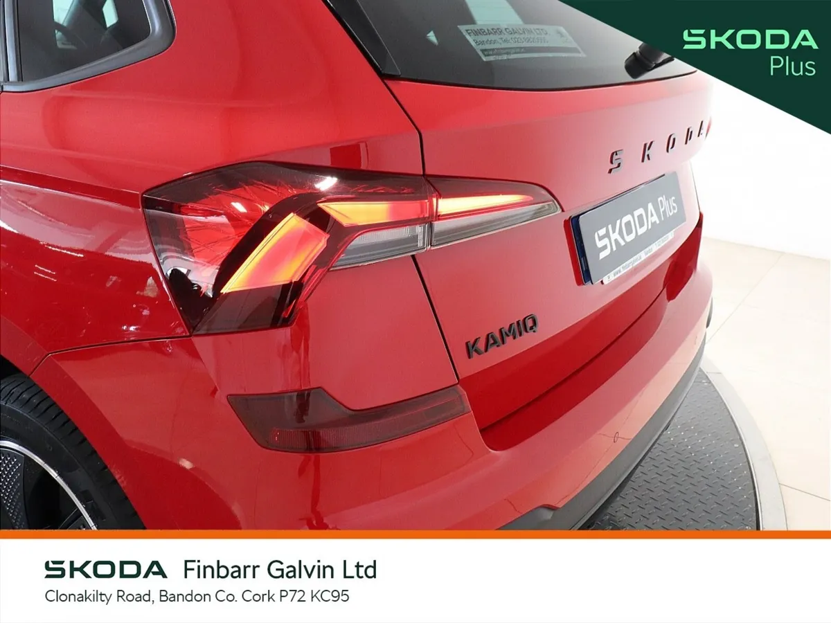 Skoda Kamiq Hatchback, Petrol, 2024, Red