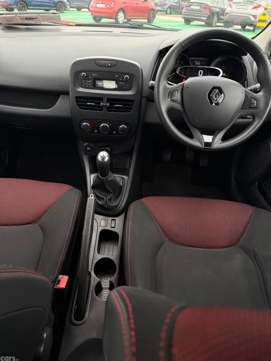 Renault Clio Hatchback, Petrol, 2014, White