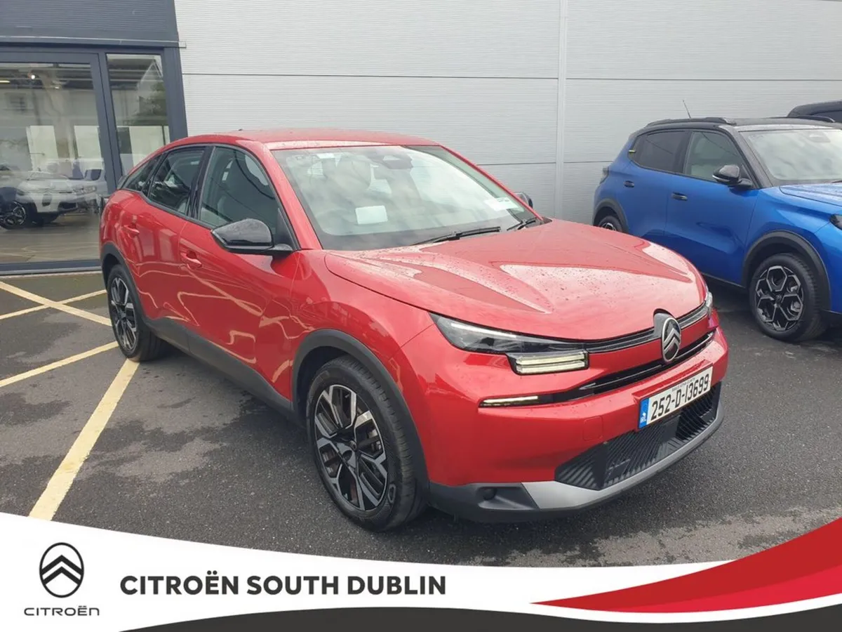 Citroen C4 Hatchback, Petrol, 2025, Red