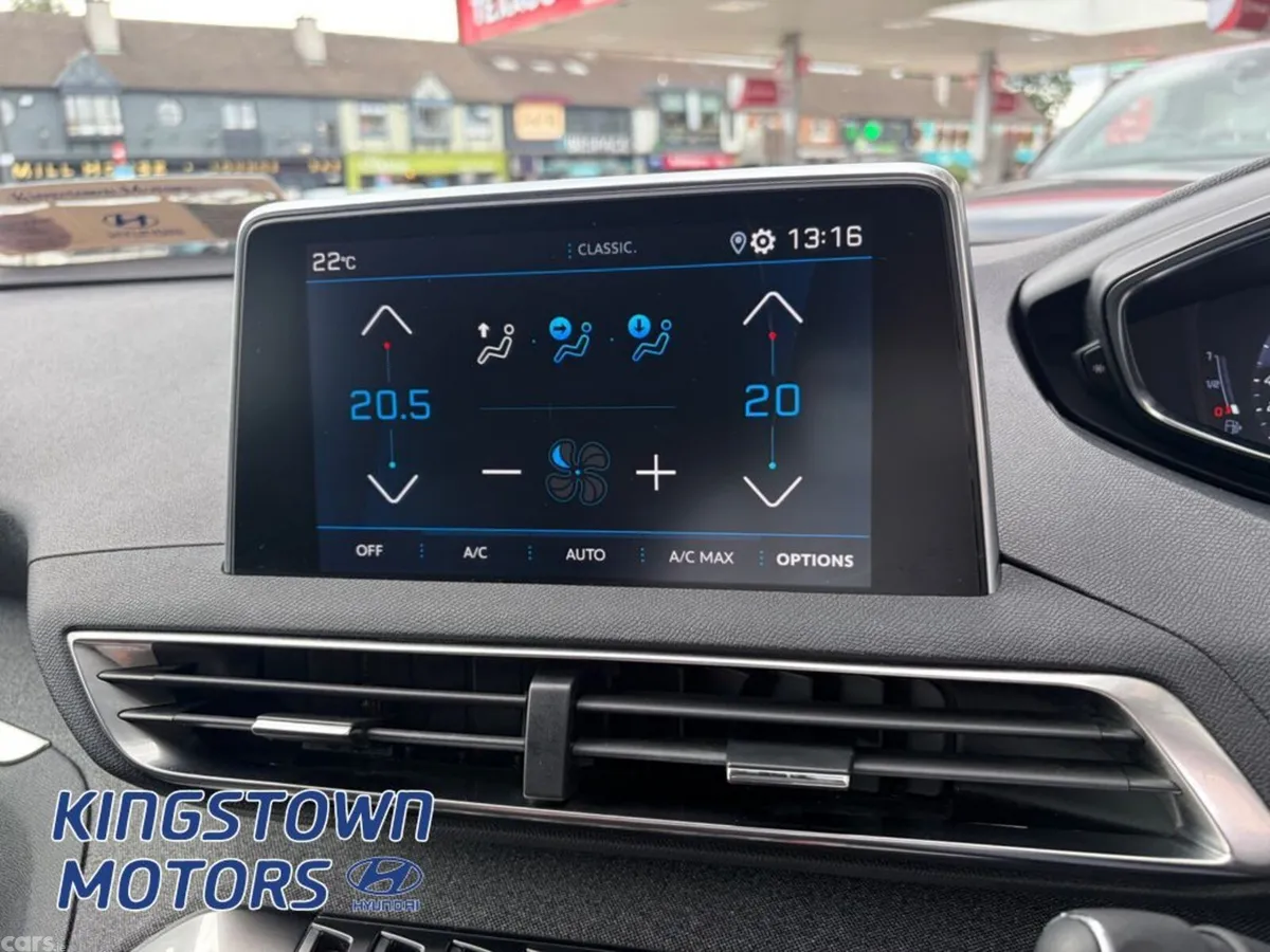 Peugeot 5008 MPV, Petrol, 2021, Grey