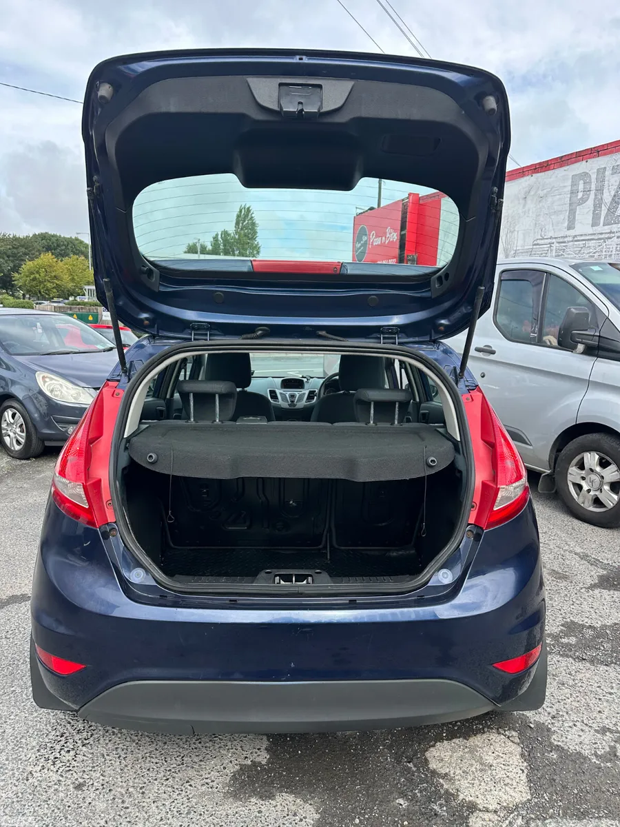 Ford Fiesta Hatchback, Petrol, 2011, Blue