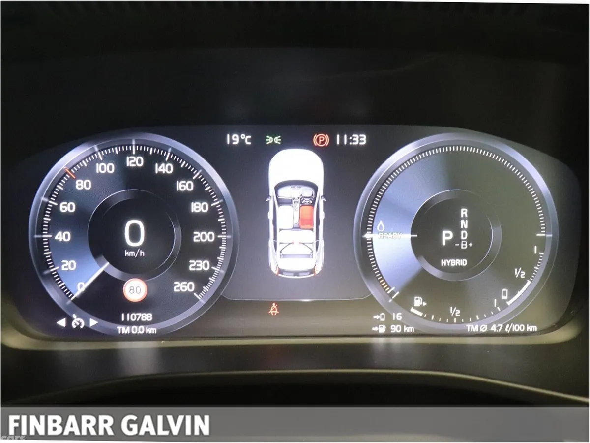 Volvo XC40 SUV, Petrol Plug-in Hybrid, 2022, Silver