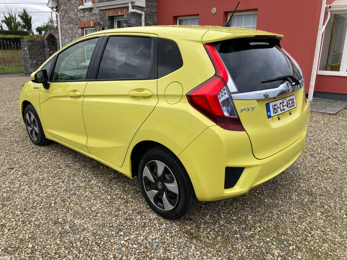 Honda Fit Hatchback, Petrol Hybrid, 2016, Yellow