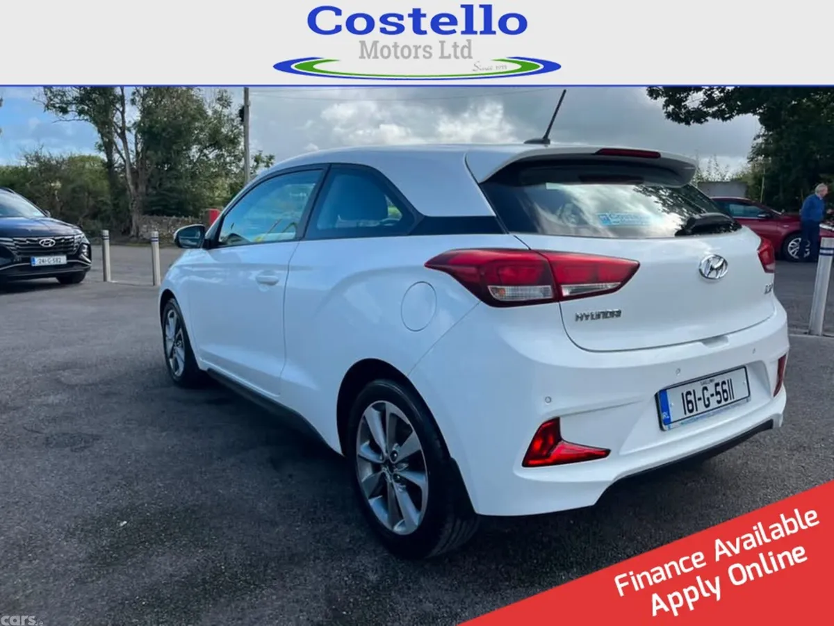 Hyundai i20 Coupe, Petrol, 2016, White