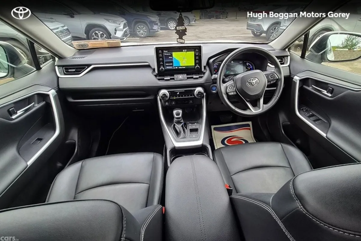 Toyota RAV4 SUV, Petrol Hybrid, 2021, White
