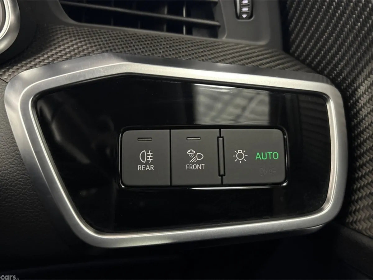 Audi A6 Saloon, Petrol Plug-in Hybrid, 2022, Black