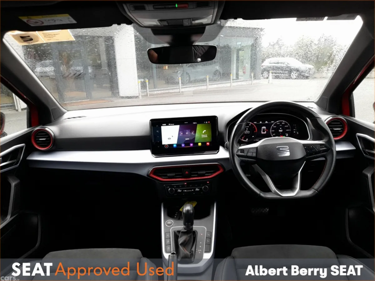 SEAT Arona Hatchback, Petrol, 2023, Red