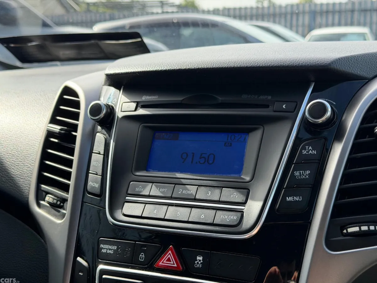 Hyundai i30 Hatchback, Diesel, 2014, Blue