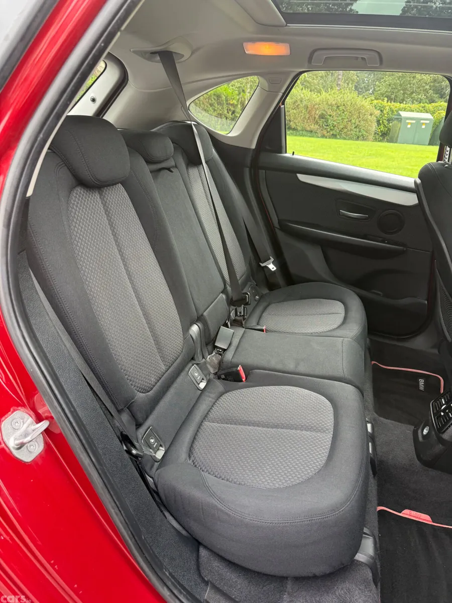 BMW 2-Series Hatchback, Diesel, 2015, Red