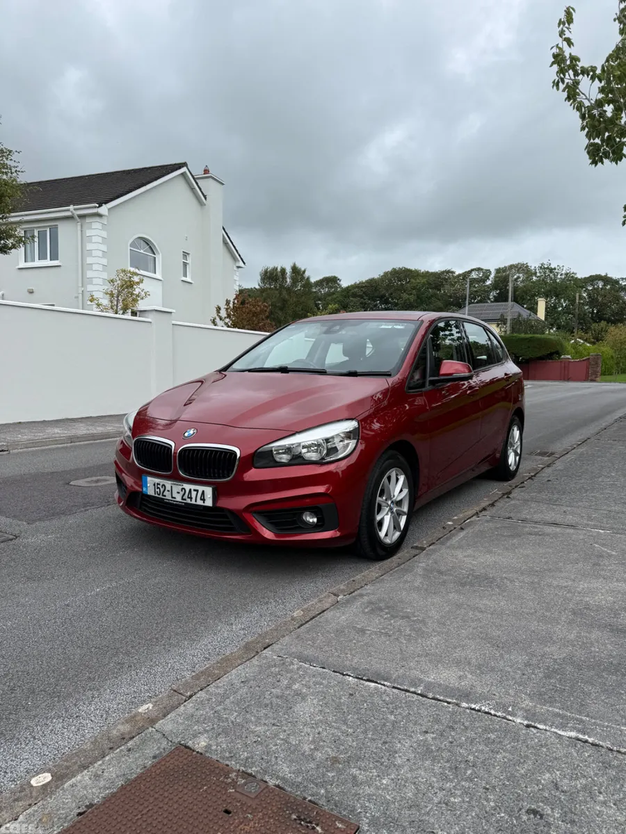 BMW 2-Series Hatchback, Diesel, 2015, Red