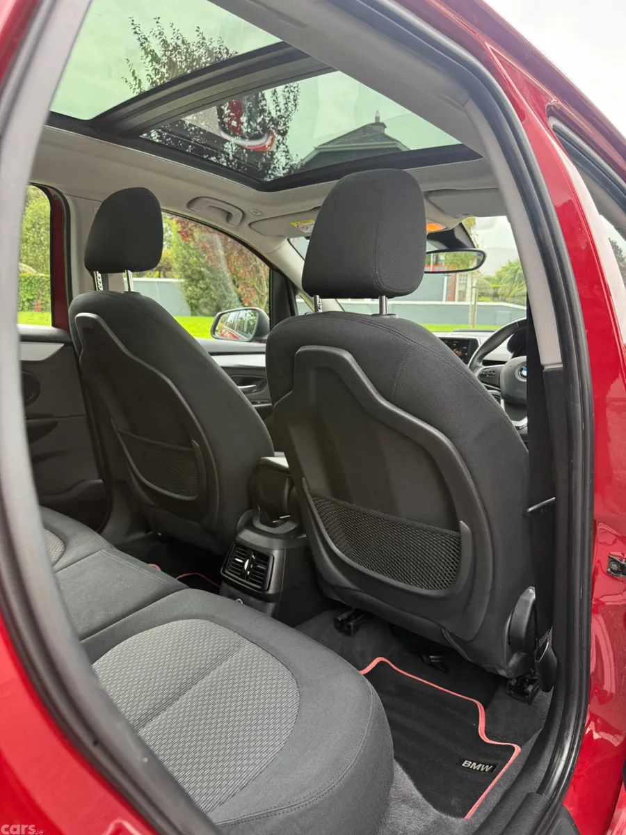 BMW 2-Series Hatchback, Diesel, 2015, Red