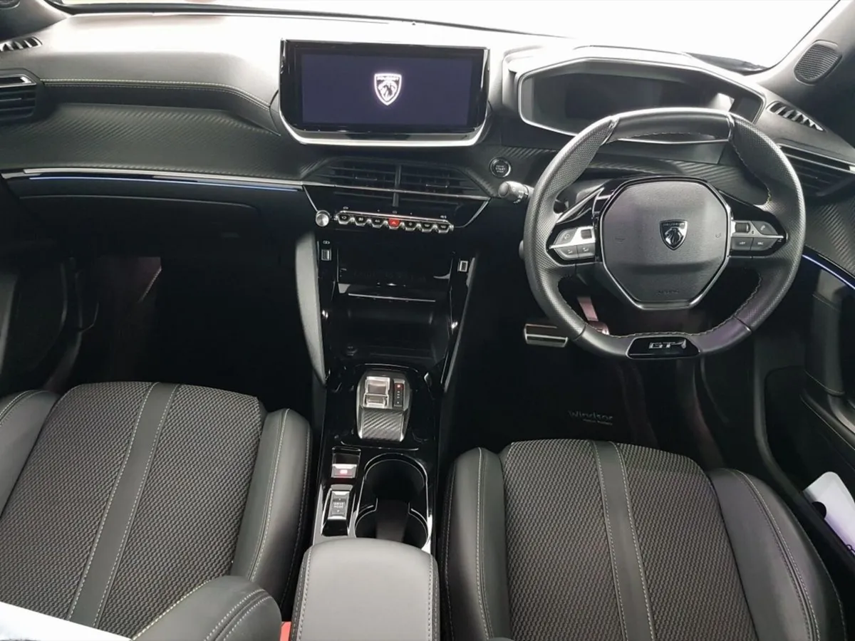 Peugeot 2008 Hatchback, Electric, 2025, Black