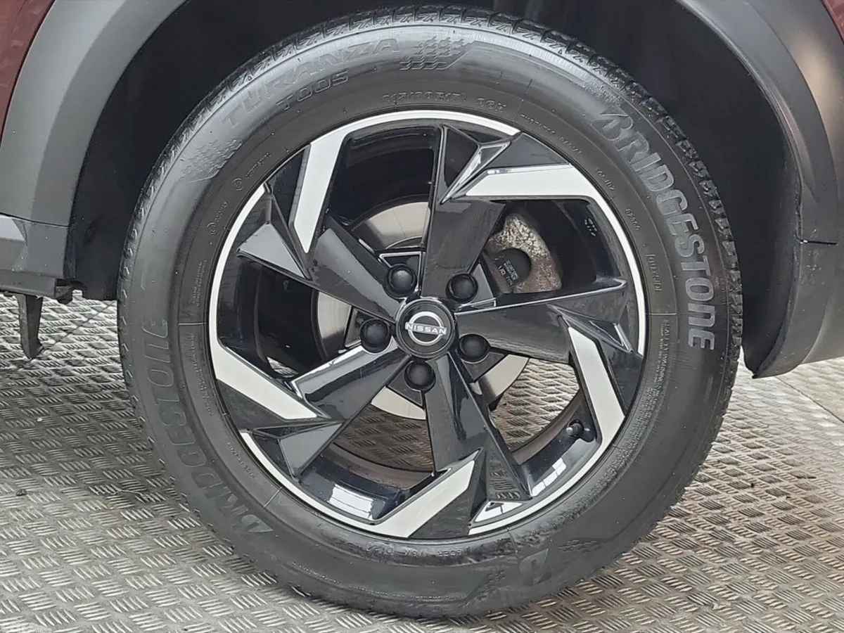 Nissan Juke SUV, Petrol, 2024, Red