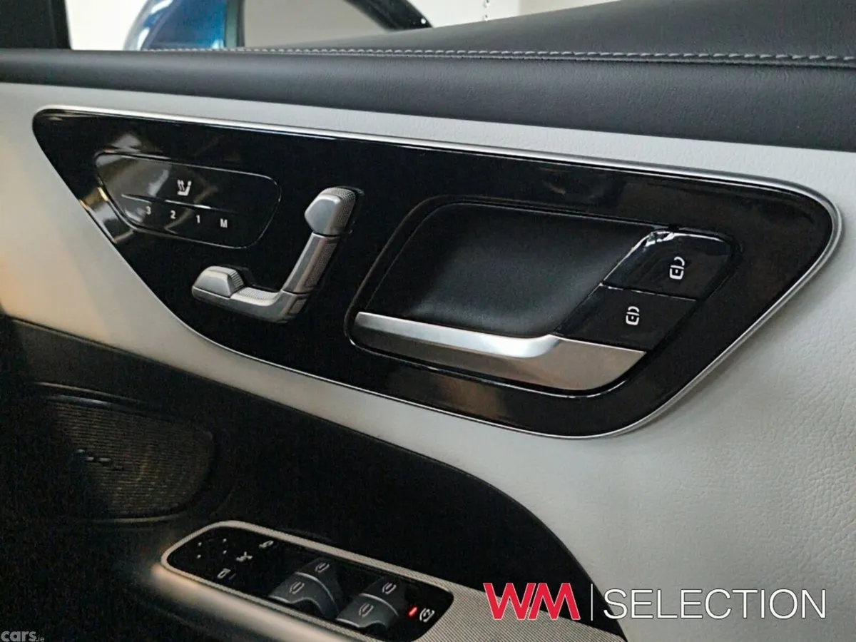 Mercedes-Benz 300 SUV, Petrol Plug-in Hybrid, 2025, Silver