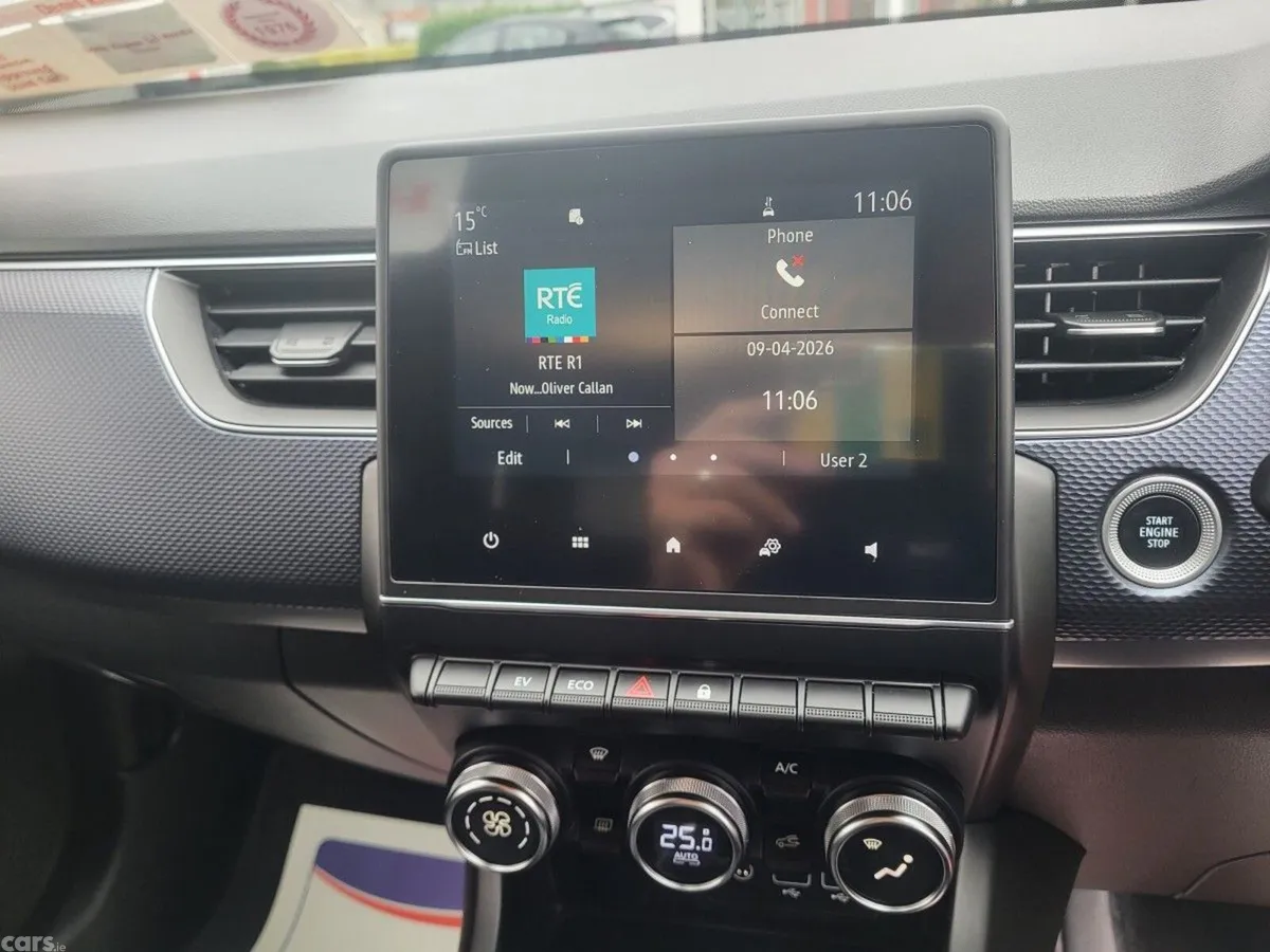 Renault Arkana Hatchback, Petrol, 2022, Red
