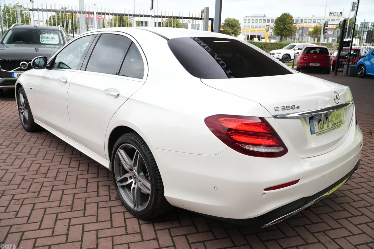Mercedes-Benz E-Class Saloon, Petrol Plug-in Hybrid, 2018, White