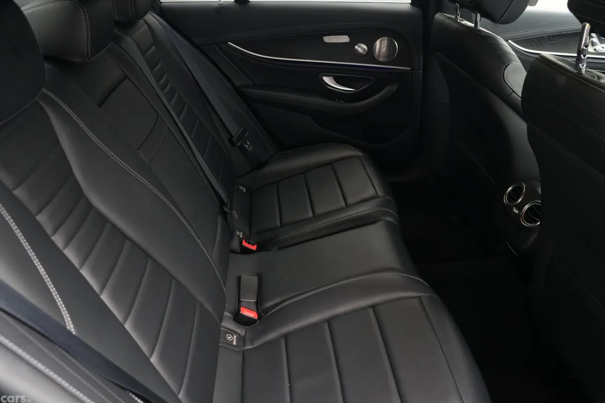 Mercedes-Benz E-Class Saloon, Petrol Plug-in Hybrid, 2018, White