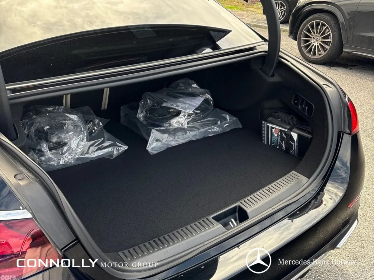 Mercedes-Benz E-Class Saloon, Diesel Plug-in Hybrid, 2027, Black