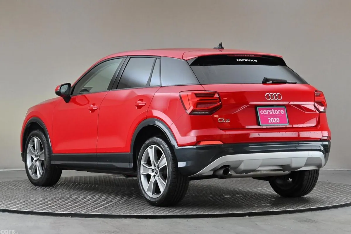 Audi Q2 SUV, Petrol, 2020, Red