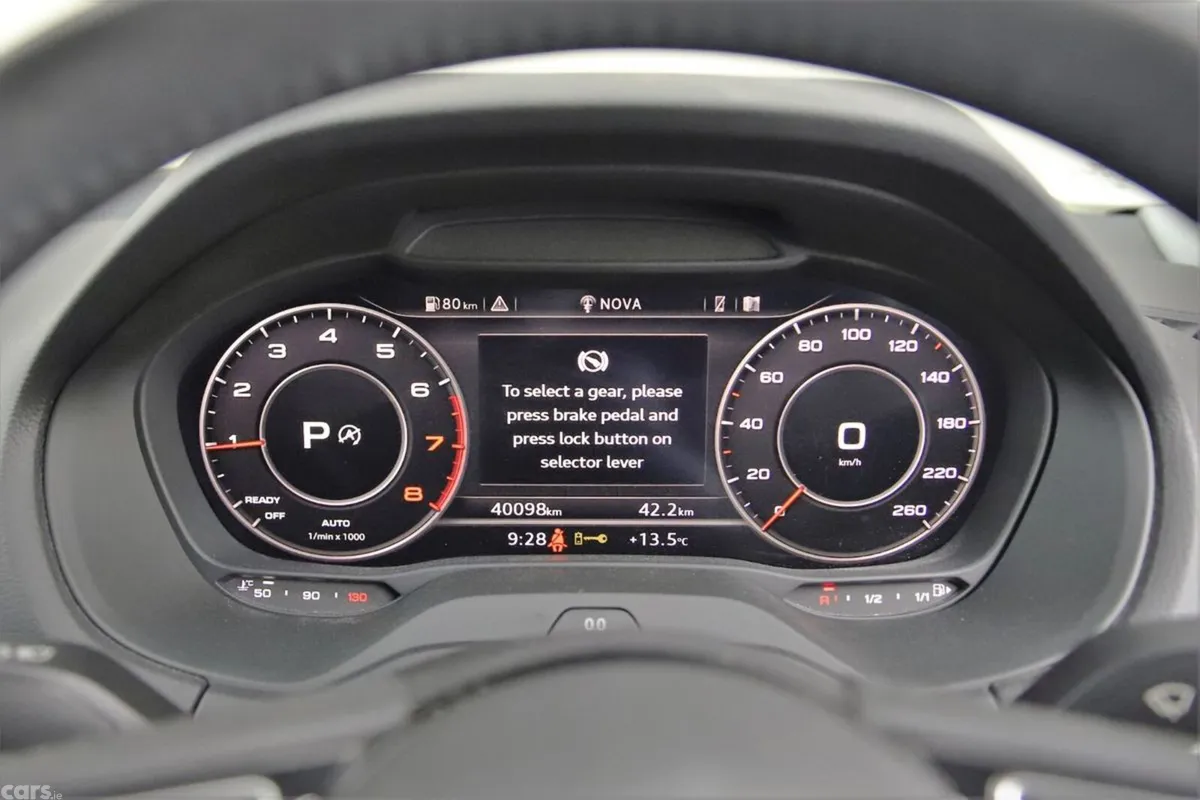 Audi Q2 SUV, Petrol, 2020, Red