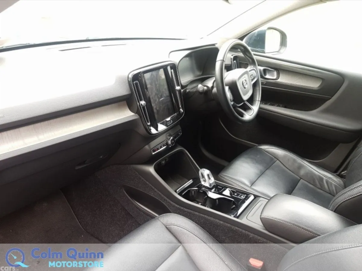 Volvo XC40 Estate, Diesel, 2020, Blue