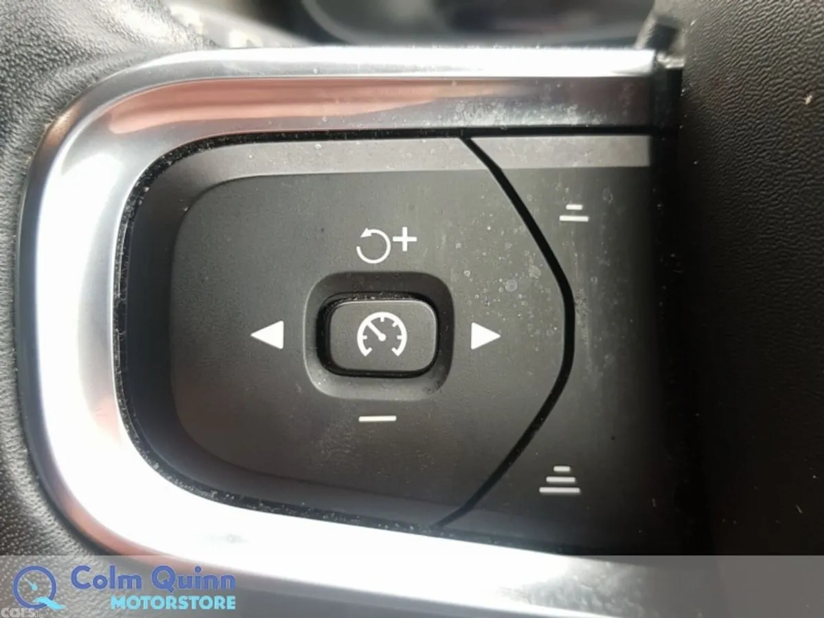 Volvo XC40 Estate, Diesel, 2020, Blue