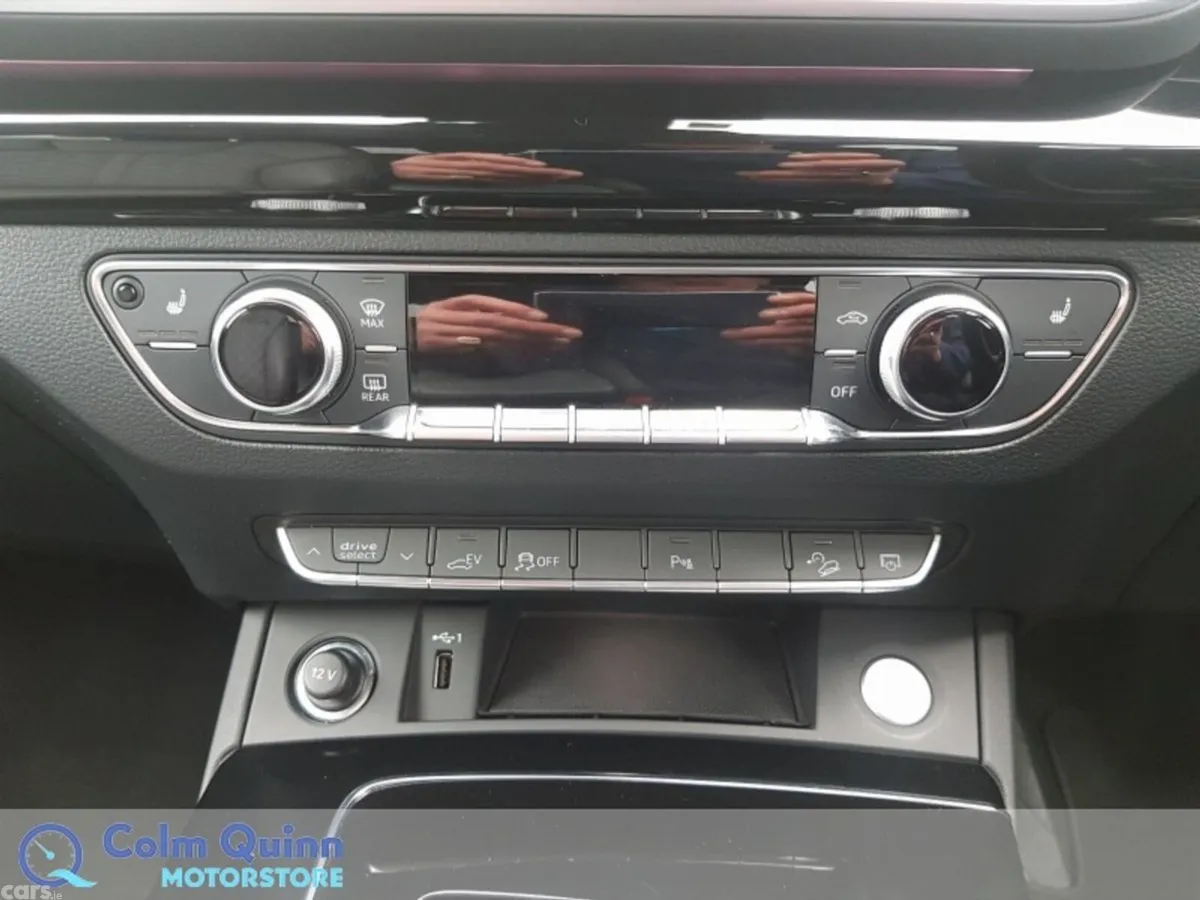 Audi Q5 SUV, Petrol Plug-in Hybrid, 2024, Black