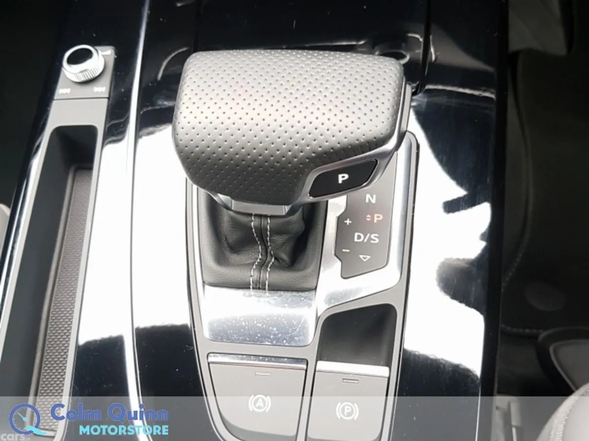 Audi Q5 SUV, Petrol Plug-in Hybrid, 2024, Black