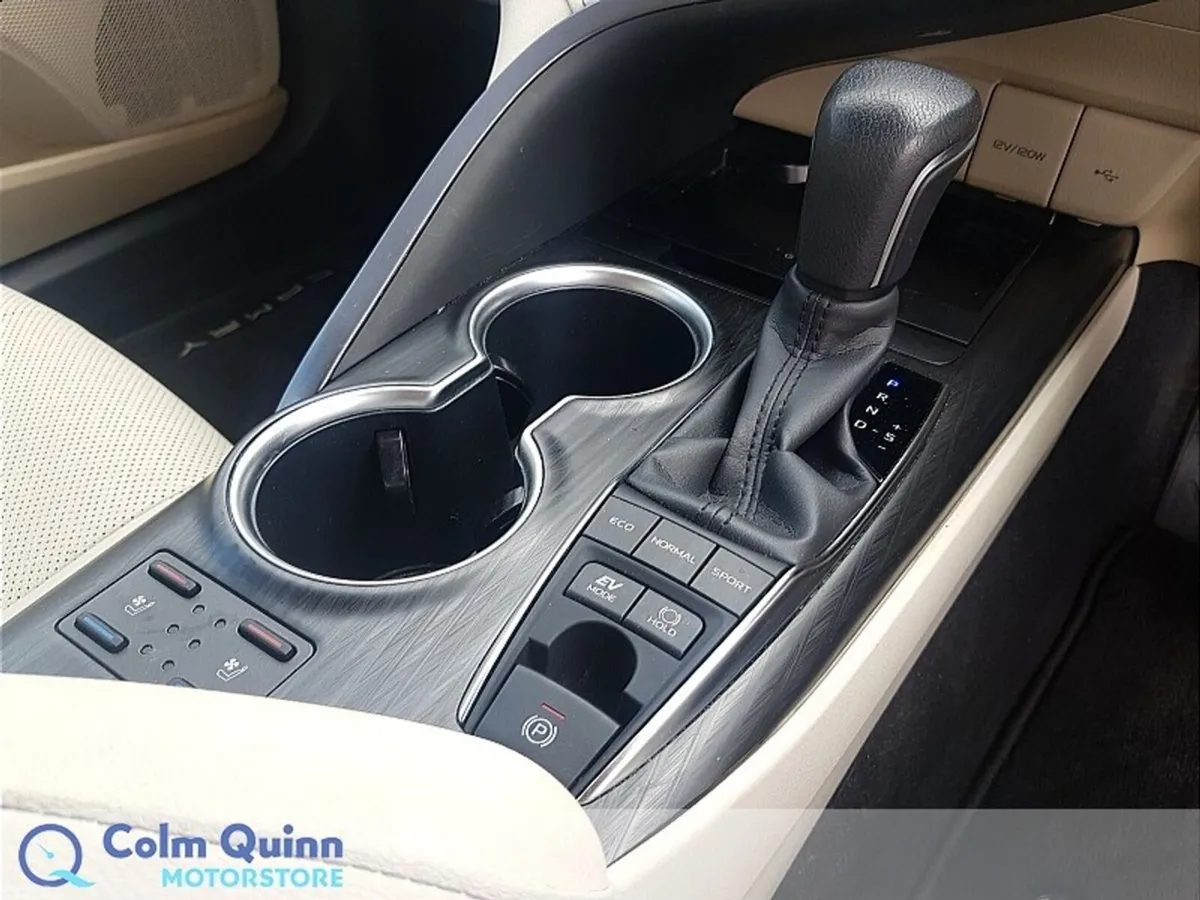 Toyota Camry Saloon, Petrol Hybrid, 2023, Brown
