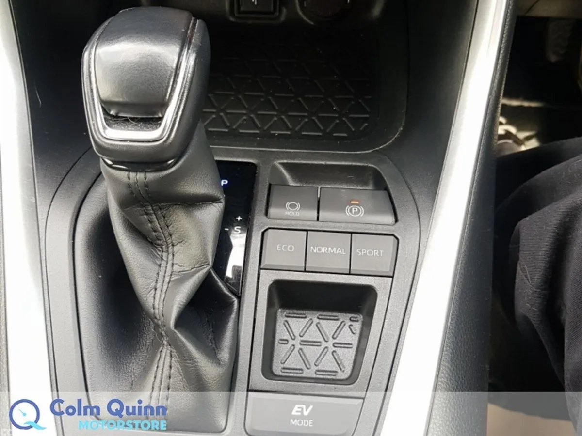 Toyota RAV4 SUV, Petrol Hybrid, 2021, Grey