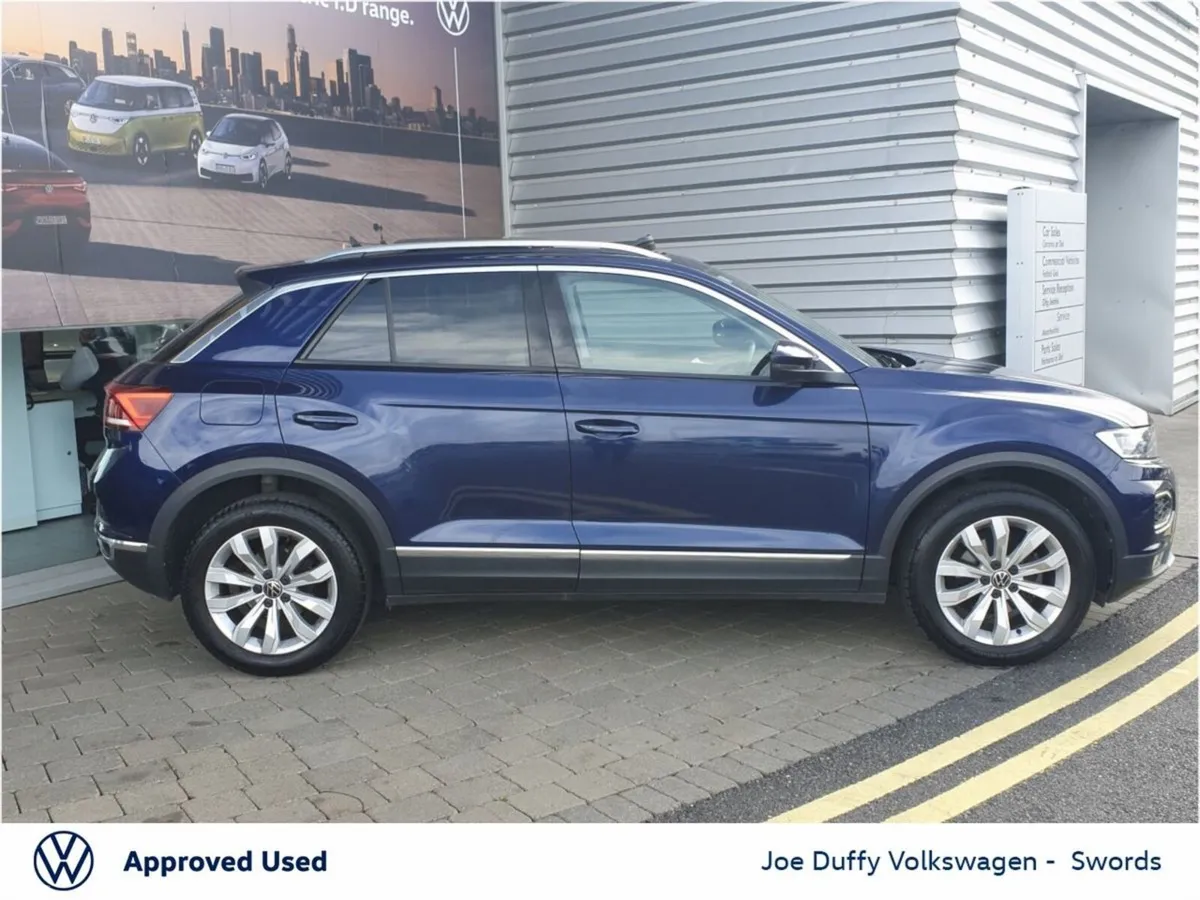 Volkswagen T-Roc SUV, Petrol, 2021, Blue