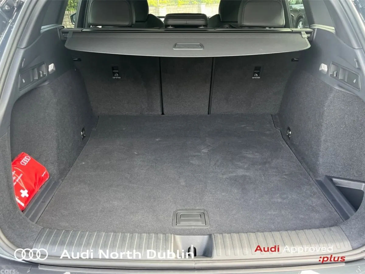 Audi Q6 e-tron SUV, Electric, 2025, Grey