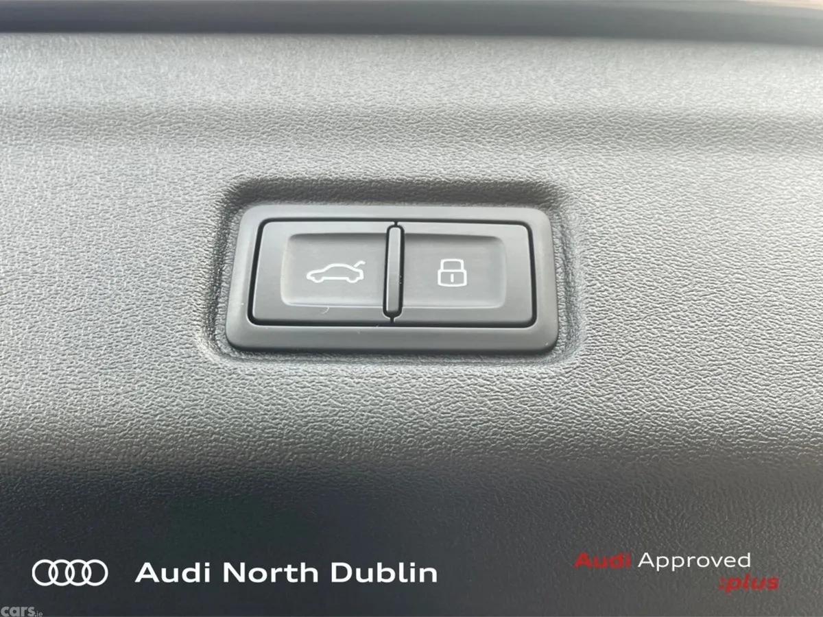 Audi Q6 e-tron SUV, Electric, 2025, Grey