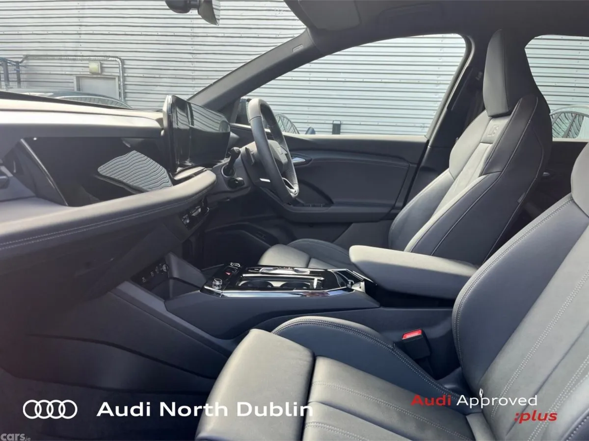 Audi Q6 e-tron SUV, Electric, 2025, Grey