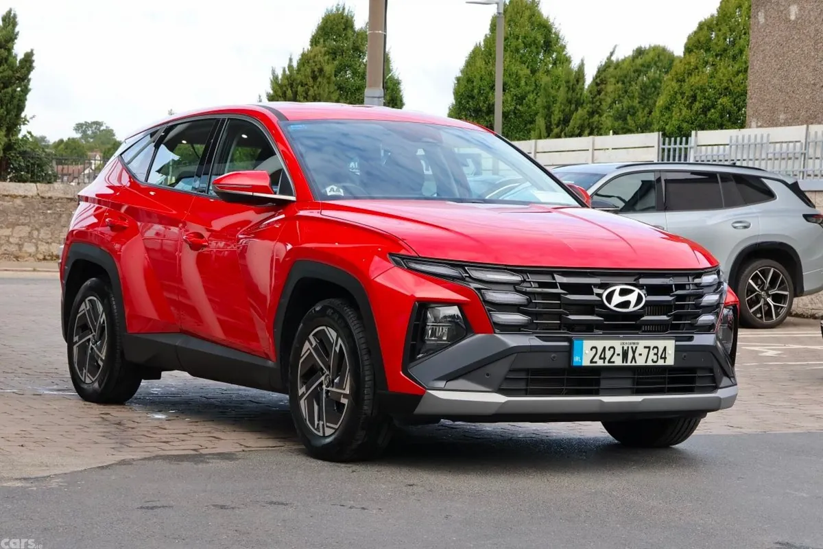 Hyundai Tucson SUV, Diesel, 2024, Red