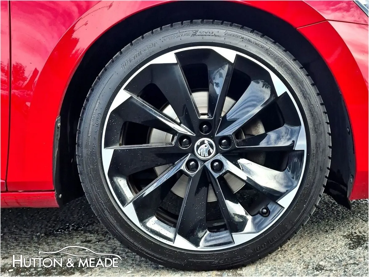 Skoda Superb Saloon, Diesel, 2024, Red