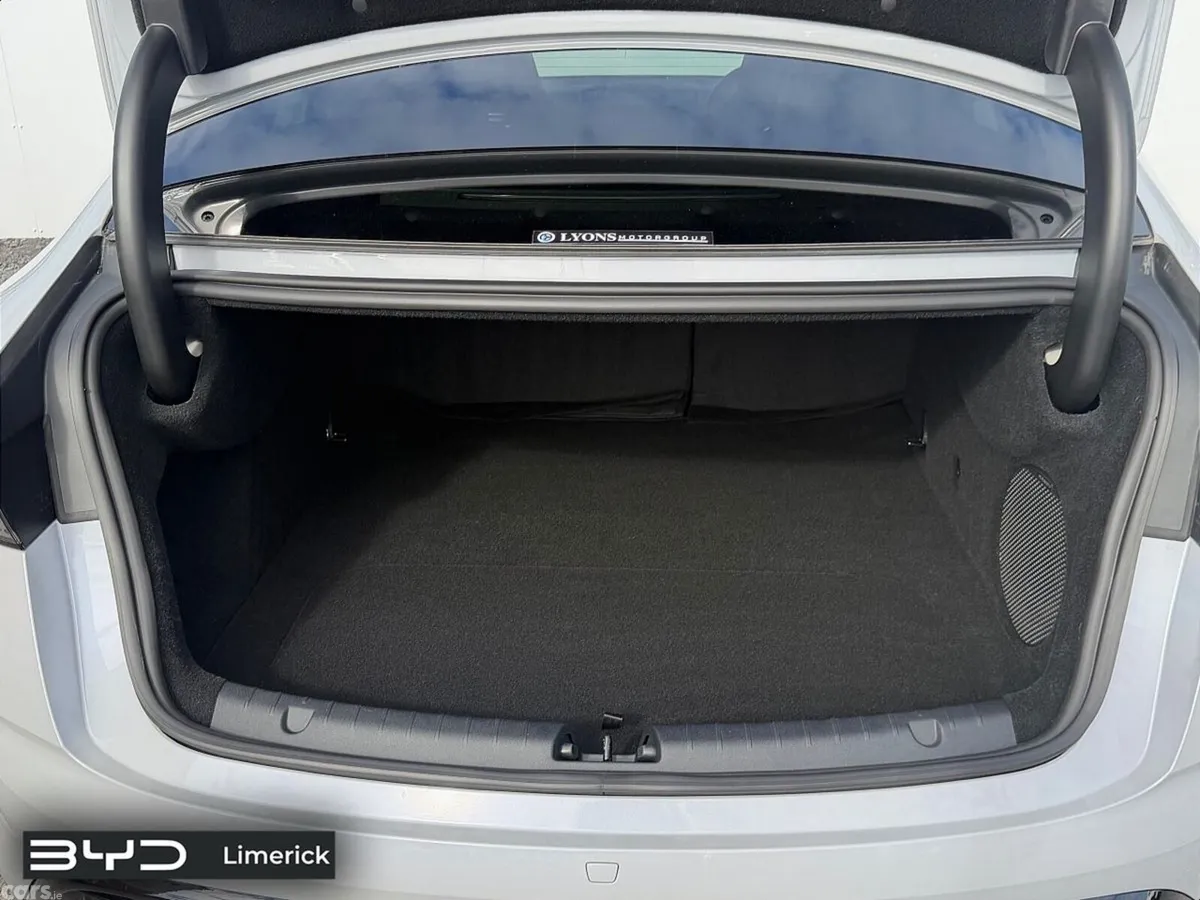 BYD SEAL Saloon, Electric, 2026, Grey