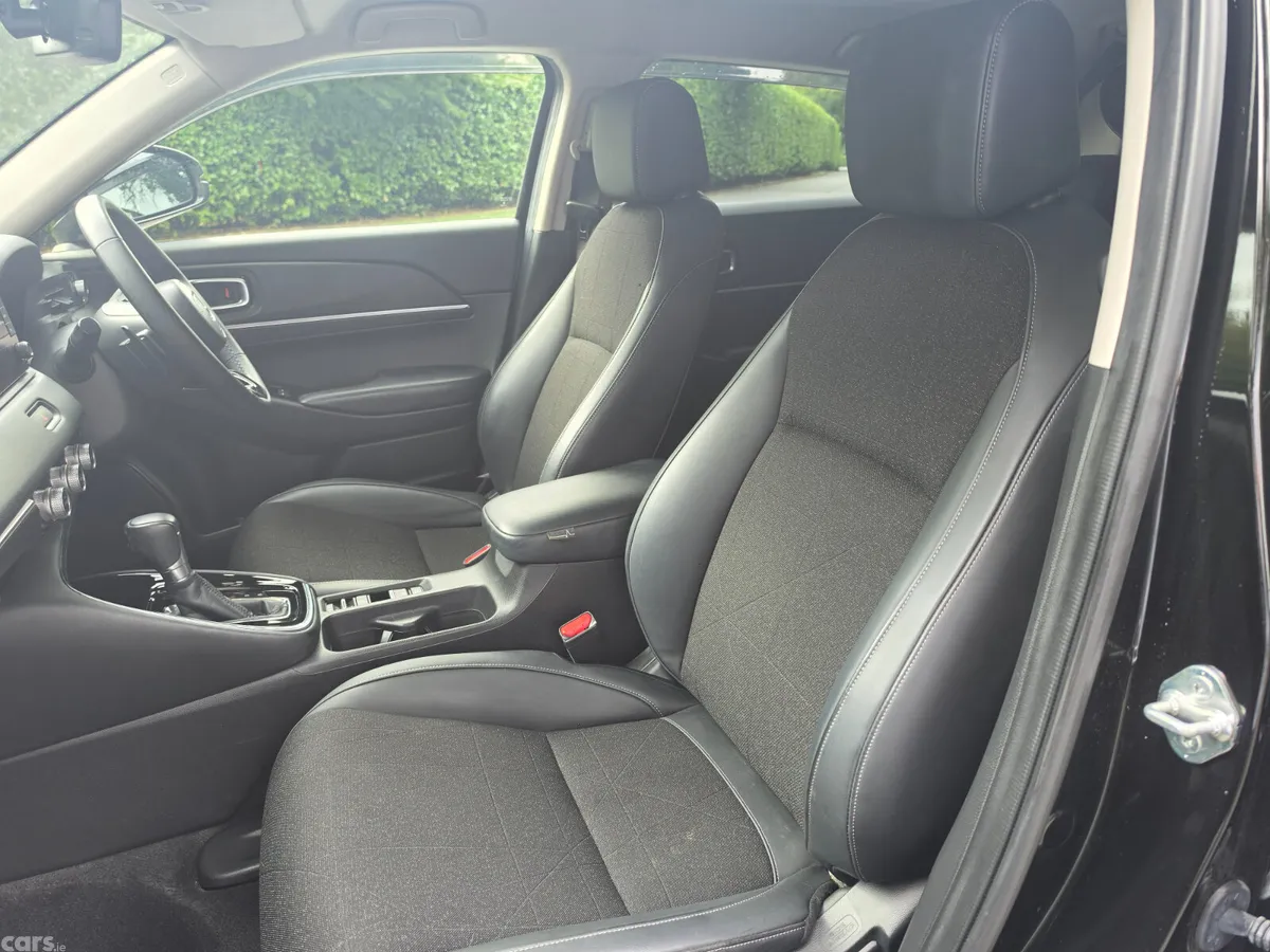 Honda Vezel SUV, Petrol Hybrid, 2021, Black